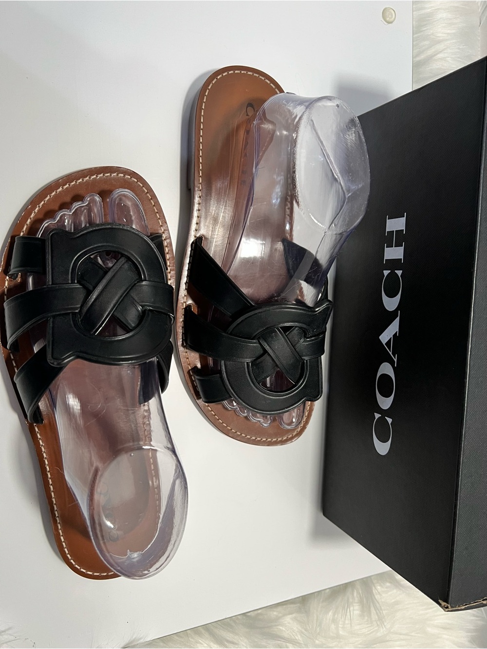 Coach Issa Black Leather Slide Sandal - Picture 4 of 7